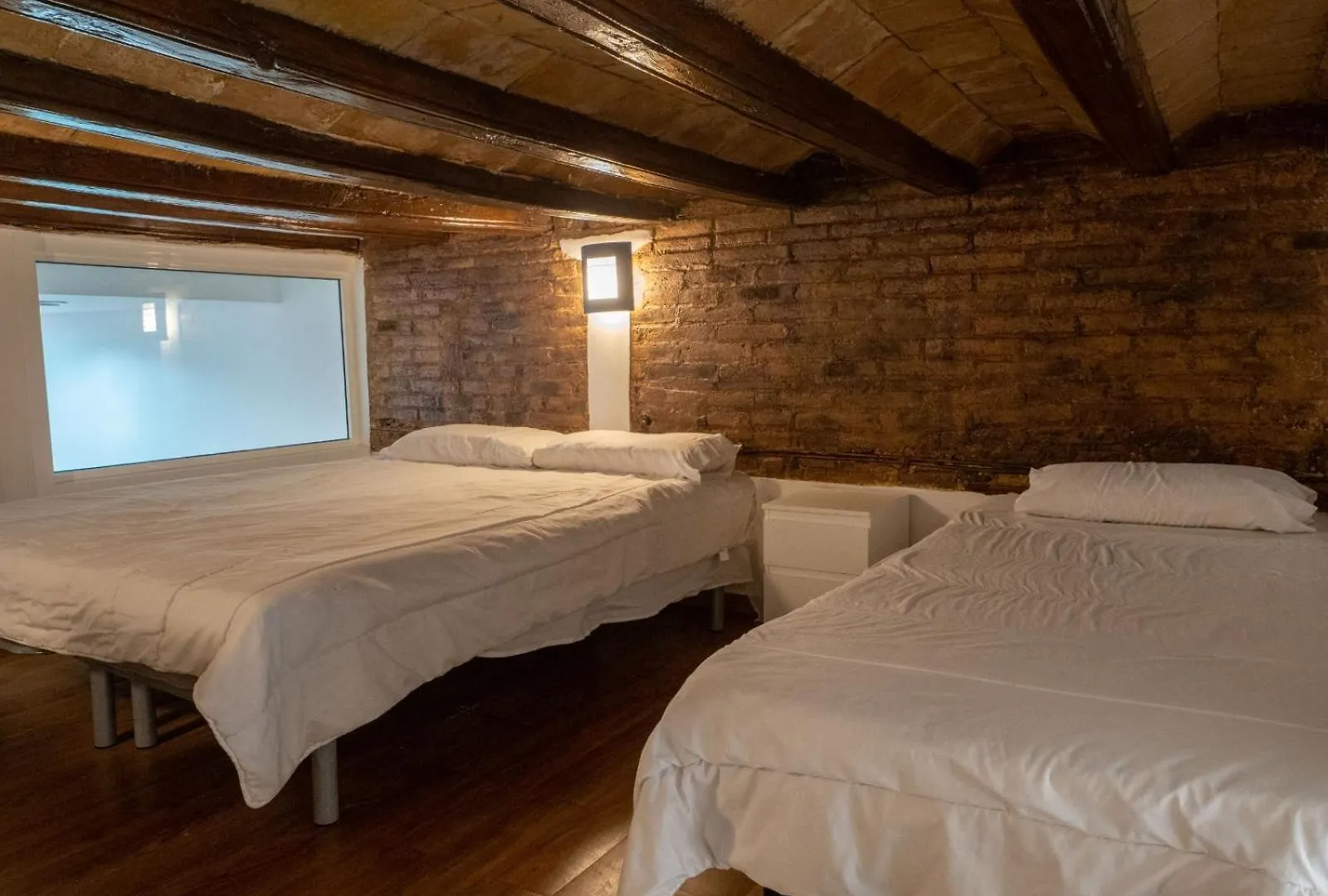 Casa Gracia Con Jardin Apartment Barcelona Spain