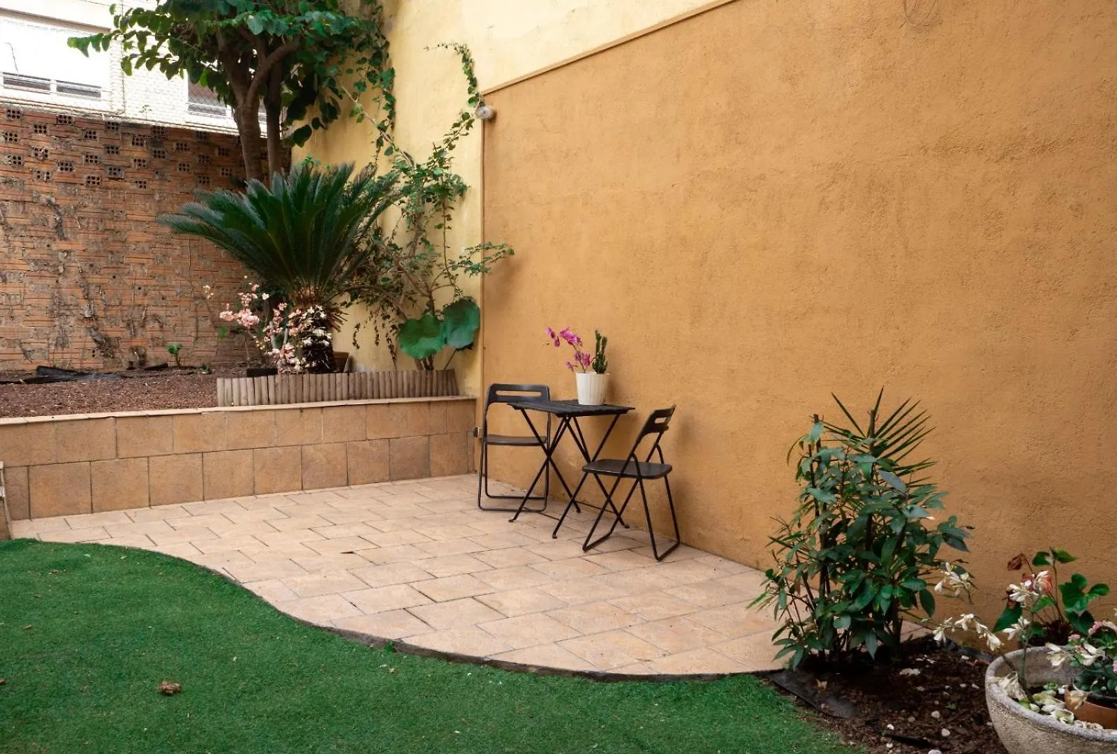 Casa Gracia Con Jardin Apartment Barcelona 0*,